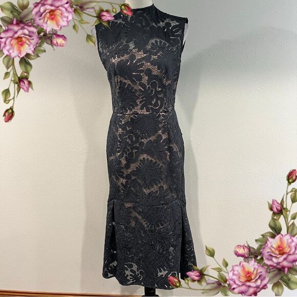 Chelsea28 Dresses & Skirts - Chelsea28 Elegant charcoal color Lace midi Dress size 6